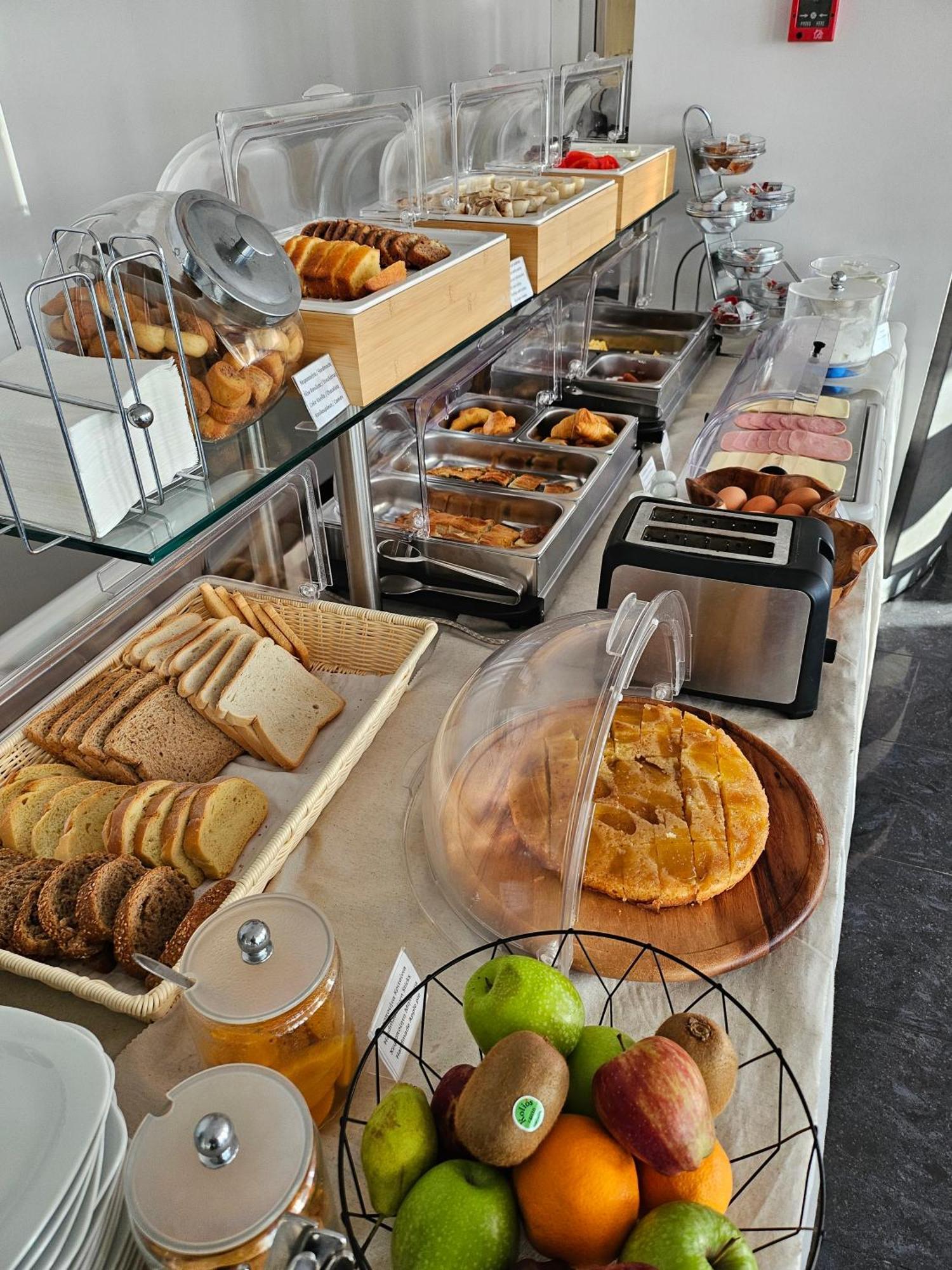 Nisaki Hotel & Elite Suites Ermoupoli Ngoại thất bức ảnh